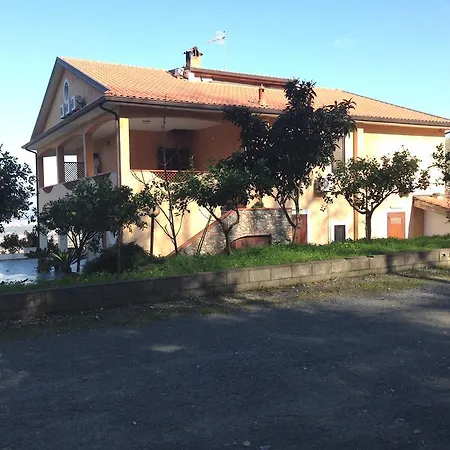 Lantgård Agriturismo Fattoria Di Arieste